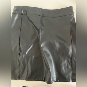 Leather skirt | Size S